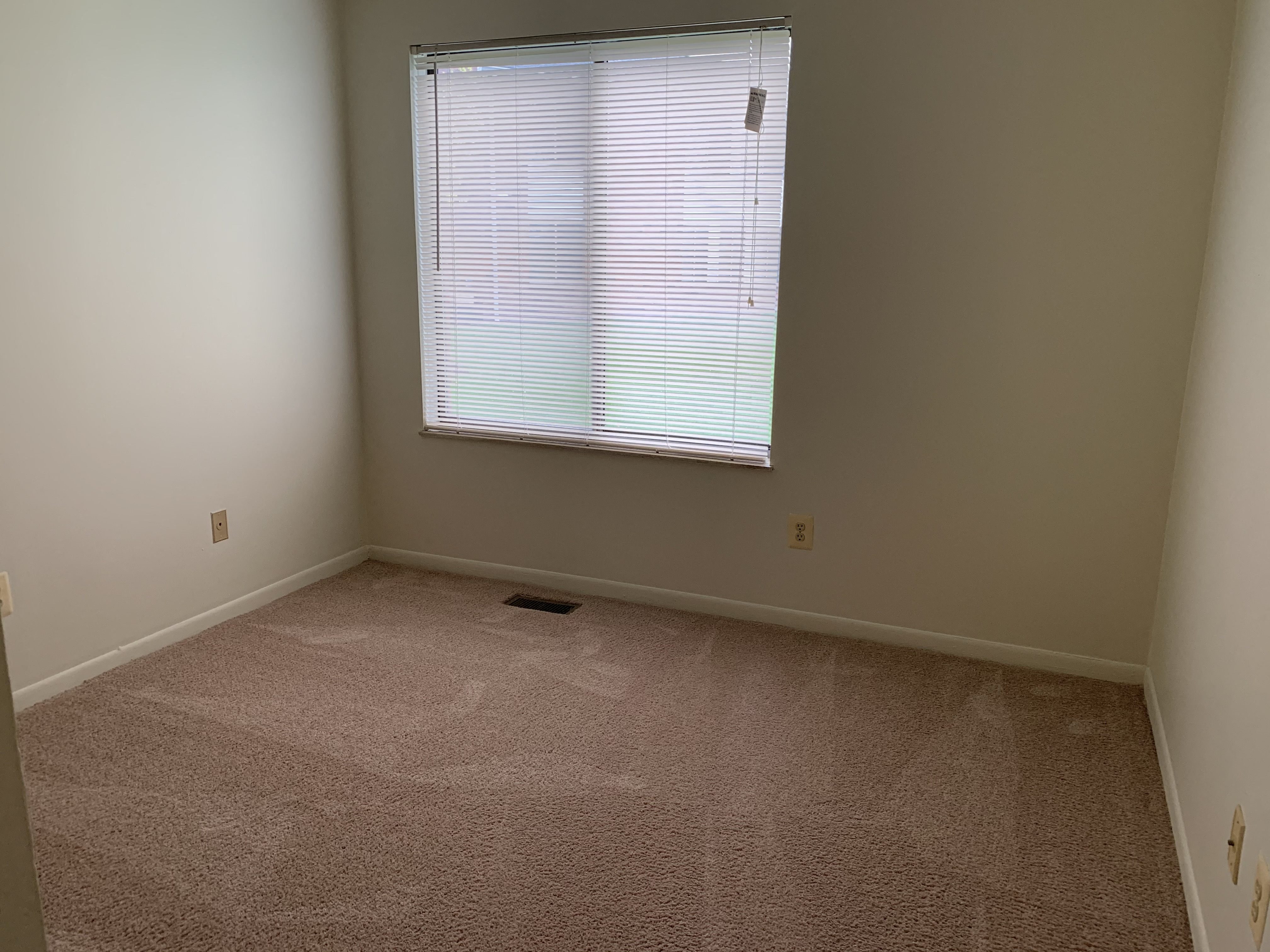 Gallery Photo 9